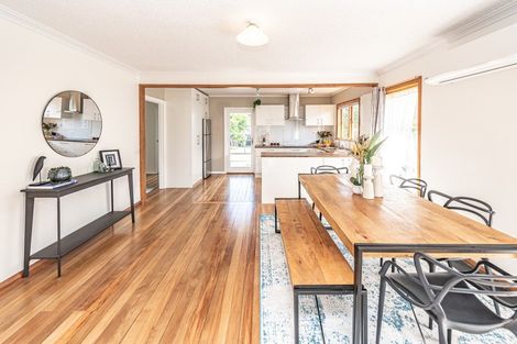 Photo of property in 5 Hurworth Place, College Estate, Whanganui, 4500