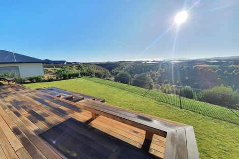 Photo of property in 3 Gibraltar Way, Fitzherbert, Palmerston North, 4410