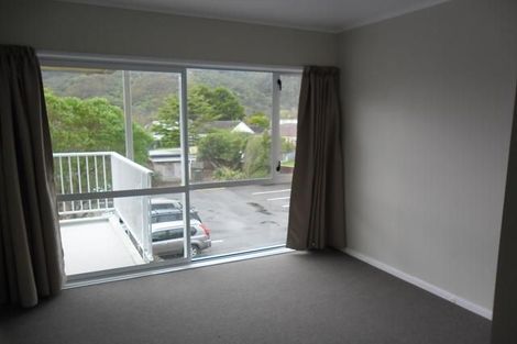 Photo of property in 95 Farmer Crescent, Taita, Lower Hutt, 5011