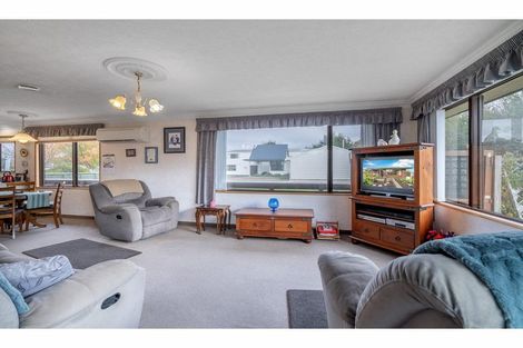 Photo of property in 354 Tay Street, Turnbull Thomson Park, Invercargill, 9810