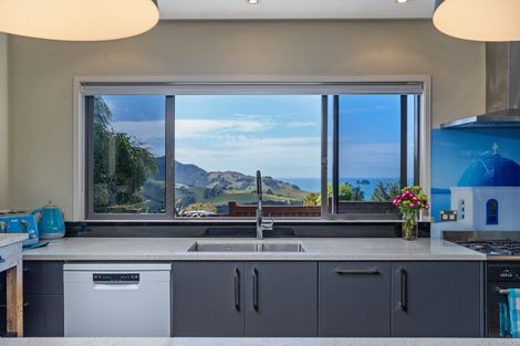 Photo of property in 4 Tarapatiki Drive, Whitianga, 3510