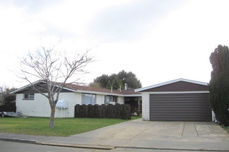 Photo of property in 16 Henry Street, Te Anau, 9600