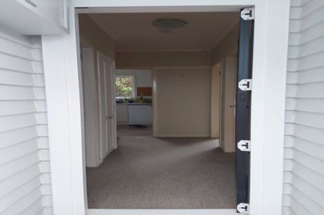 Photo of property in 48 Moana Road, Kelburn, Wellington, 6012