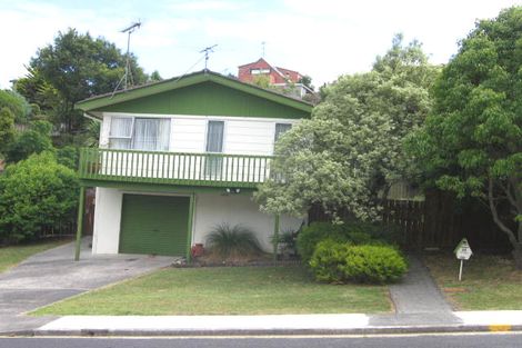 Photo of property in 28 Sapphire Place, Bayview, Auckland, 0629