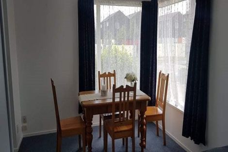 Photo of property in 17 Broadbent Street, Riccarton, Christchurch, 8041