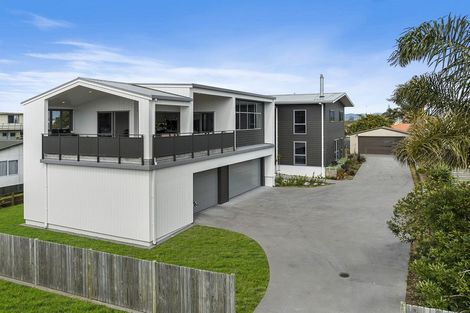 Photo of property in 1312 Papamoa Beach Road, Papamoa Beach, Papamoa, 3118