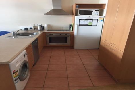 Photo of property in Metro Apartments, 6/220 Thorndon Quay, Pipitea, Wellington, 6011