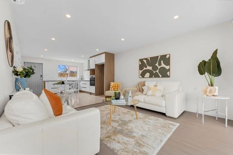 Photo of property in 4/5 Grange Road, Papatoetoe, Auckland, 2025