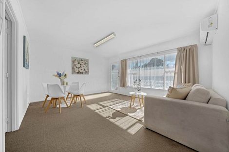 Photo of property in 3/63 Parker Avenue, New Lynn, Auckland, 0600