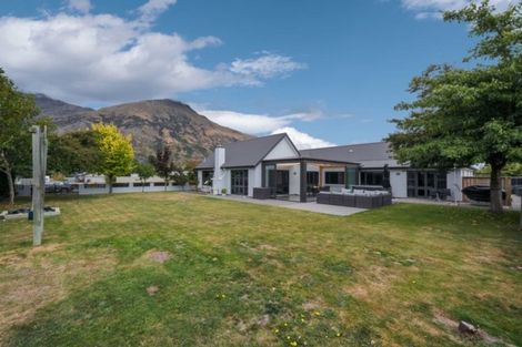 Photo of property in 58 Erskine Street, Lake Hayes, Queenstown, 9304