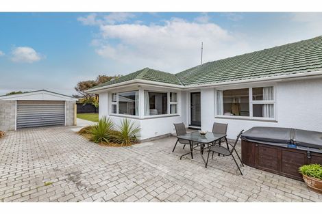 Photo of property in 79 Bridge Street, New Brighton, Christchurch, 8062