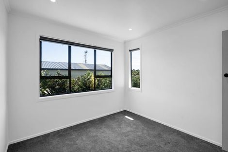 Photo of property in 80 Gisborne Terrace, Opunake, 4616