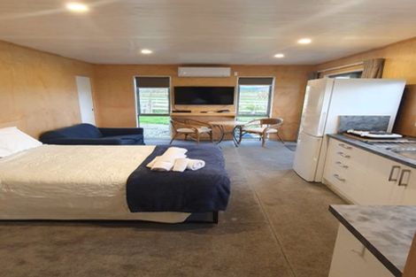 Photo of property in 113 Muhunoa Road West, Ohau, Levin, 5570