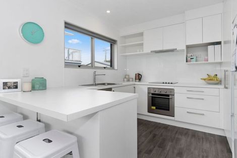 Photo of property in 265 Dickson Road, Papamoa Beach, Papamoa, 3118