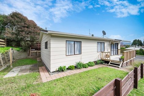 Photo of property in 60a Aorangi Road, Paraparaumu, 5032