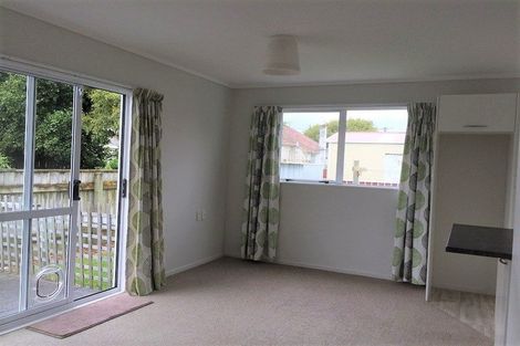 Photo of property in 66a Mako Mako Road, Levin, 5510