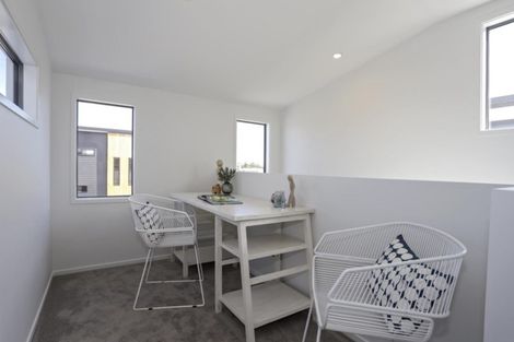 Photo of property in 10 Tuangi Way, Papamoa Beach, Papamoa, 3118
