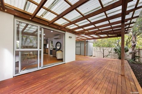 Photo of property in 41c Redoubt Road, Goodwood Heights, Auckland, 2105