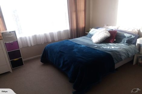 Photo of property in 11 Kensington Place, Fairfield, Hamilton, 3214