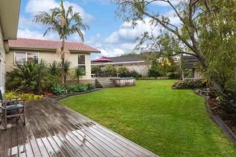 Photo of property in 10 Chesley Place, Half Moon Bay, Auckland, 2012