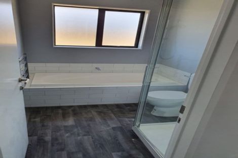 Photo of property in 37 Reuben Avenue, Rolleston, 7615