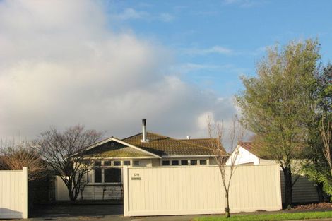 Photo of property in 2/120 Innes Road, St Albans, Christchurch, 8052