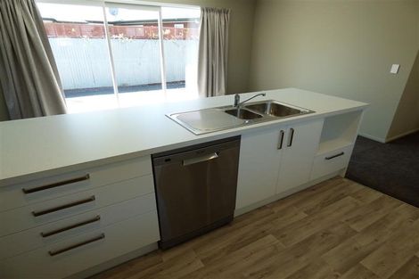 Photo of property in 52a Cavendish Road, Casebrook, Christchurch, 8051