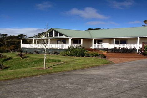 Photo of property in 21 Kimberly Grove, Greenhithe, Auckland, 0632