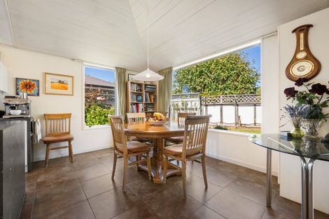 Photo of property in 16 Wilkin Road, Wanaka, 9305