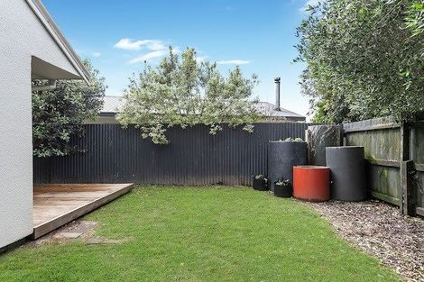Photo of property in 2/11 Beach Road, Pahurehure, Papakura, 2113