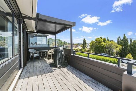 Photo of property in 42 Park Rise, Campbells Bay, Auckland, 0630