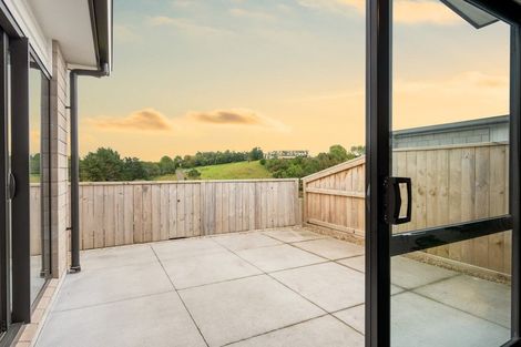 Photo of property in 50b Puhirake Crescent, Pyes Pa, Tauranga, 3112