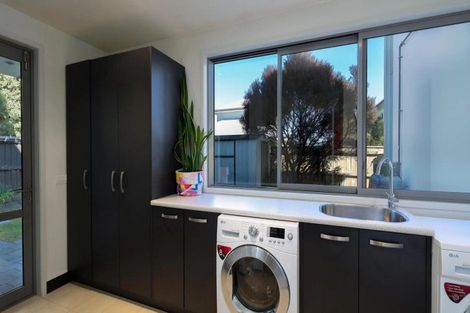 Photo of property in 5 Curtis Street, Stoke, Nelson, 7011