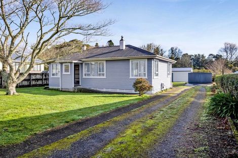 Photo of property in 10 Lear Street, Stratford, 4332