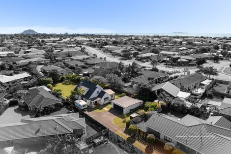 Photo of property in 39 Hibiscus Avenue, Mount Maunganui, 3116