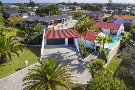 Photo of property in 20 Taitua Drive, Te Atatu South, Auckland, 0610