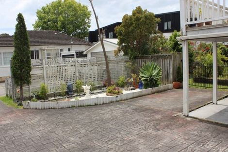 Photo of property in 1/97a Nile Road, Milford, Auckland, 0620