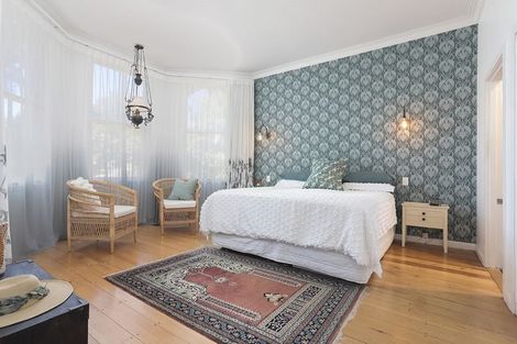 Photo of property in 12 Maritime Terrace, Birkenhead, Auckland, 0626