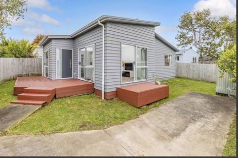 Photo of property in 163a Beach Haven Road, Beach Haven, Auckland, 0626