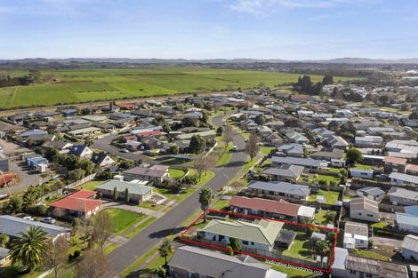 Photo of property in 14 Catalina Drive, Melville, Hamilton, 3206