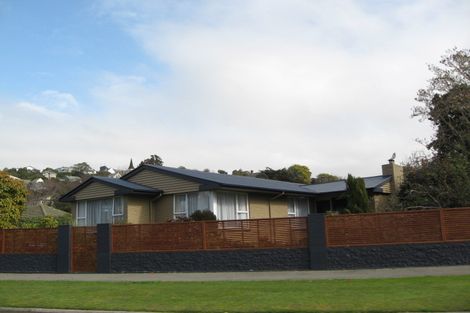 Photo of property in 11 Remuera Avenue, Cashmere, Christchurch, 8022