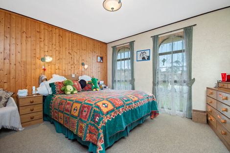 Photo of property in 4 Heron Place, Waiuku, 2123