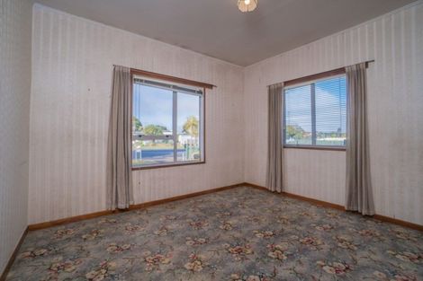 Photo of property in 21 Puhinui Road, Manukau, Auckland, 2104