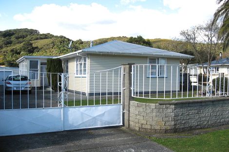 Photo of property in 54 Moohan Street, Wainuiomata, Lower Hutt, 5014
