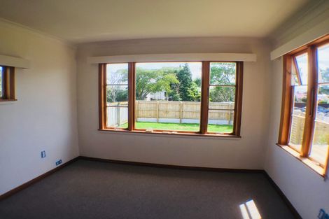 Photo of property in 30 Aberdeen Avenue, Takaro, Palmerston North, 4412