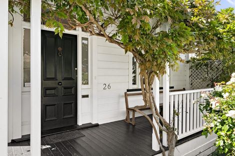 Photo of property in 26 Newman Terrace, Thorndon, Wellington, 6011