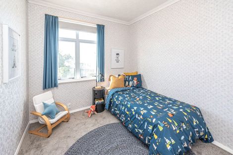 Photo of property in 14 Rawhiti Place, Saint Johns Hill, Whanganui, 4501