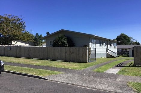 Photo of property in 20 Dingadee Street, Welcome Bay, Tauranga, 3112