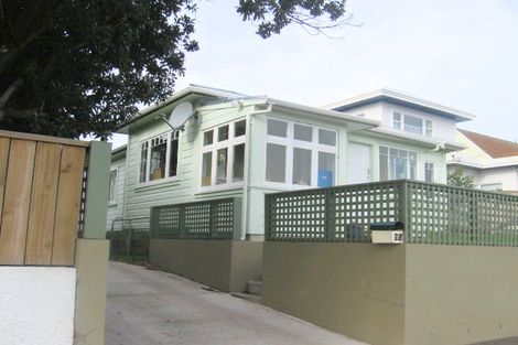 Photo of property in 50 Mana Esplanade, Paremata, Porirua, 5026