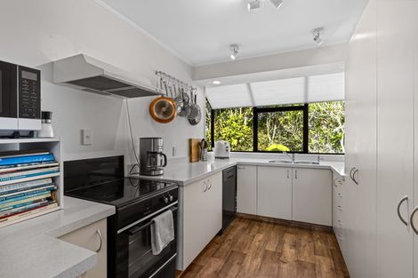 Photo of property in 20 Miraka Place, Birkenhead, Auckland, 0626